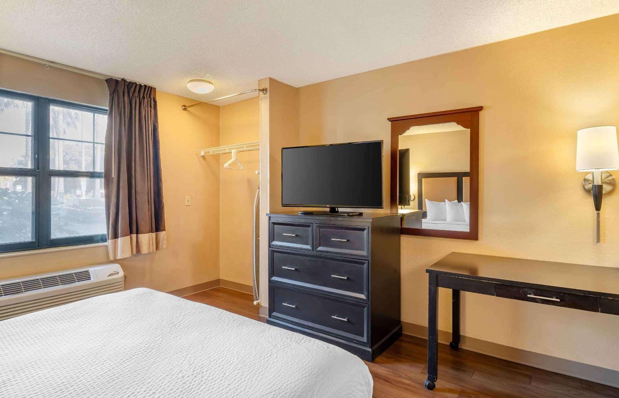 Extended Stay America Suites - Oakland - Emeryville Esterno foto