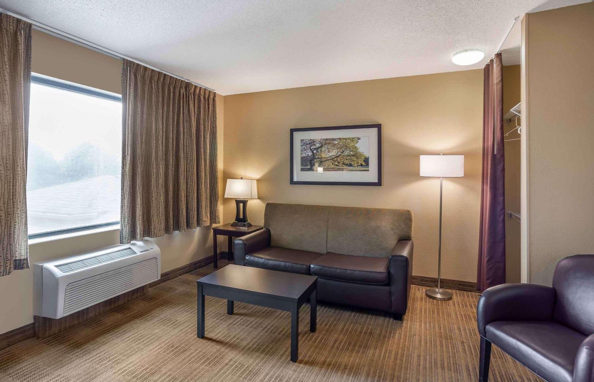 Extended Stay America Suites - Oakland - Emeryville Esterno foto