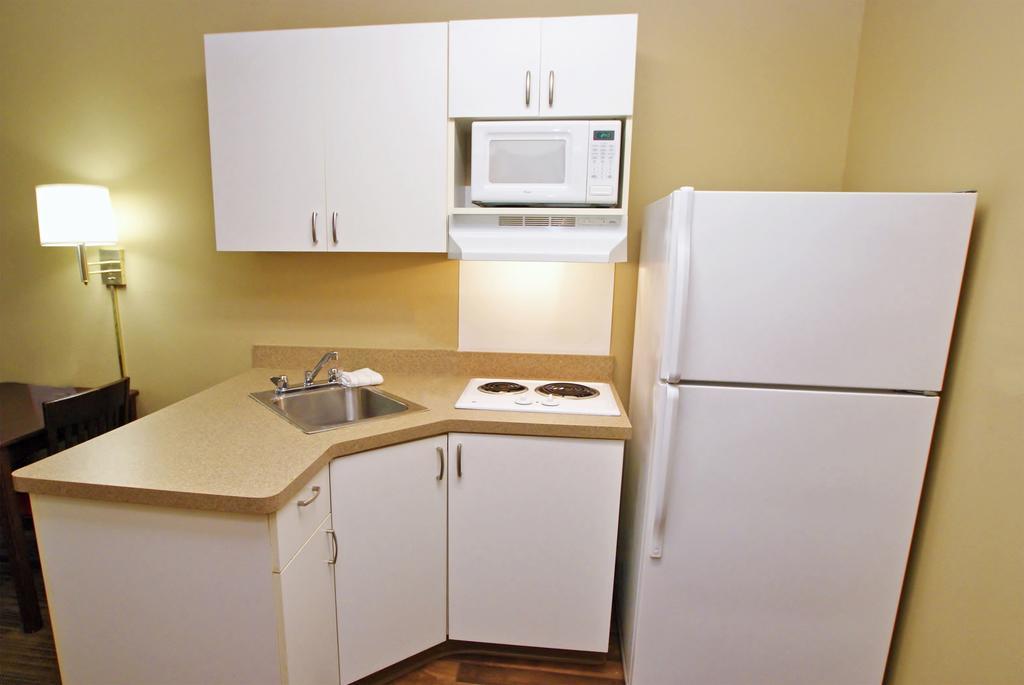 Extended Stay America Suites - Oakland - Emeryville Esterno foto