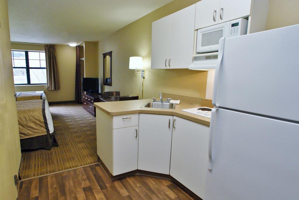 Extended Stay America Suites - Oakland - Emeryville Esterno foto